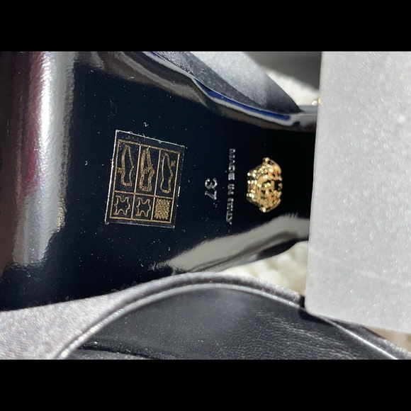 Versace Medusa Aevitas Platform Pumps Sz. 37 - Picture 13 of 17